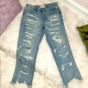 Signature Eight Distressed Blue Jeans